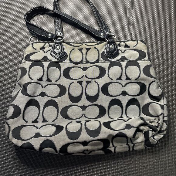 Coach Poppy Signature Black And Grey Shoulder Tote Bag - Picture 5 of 8